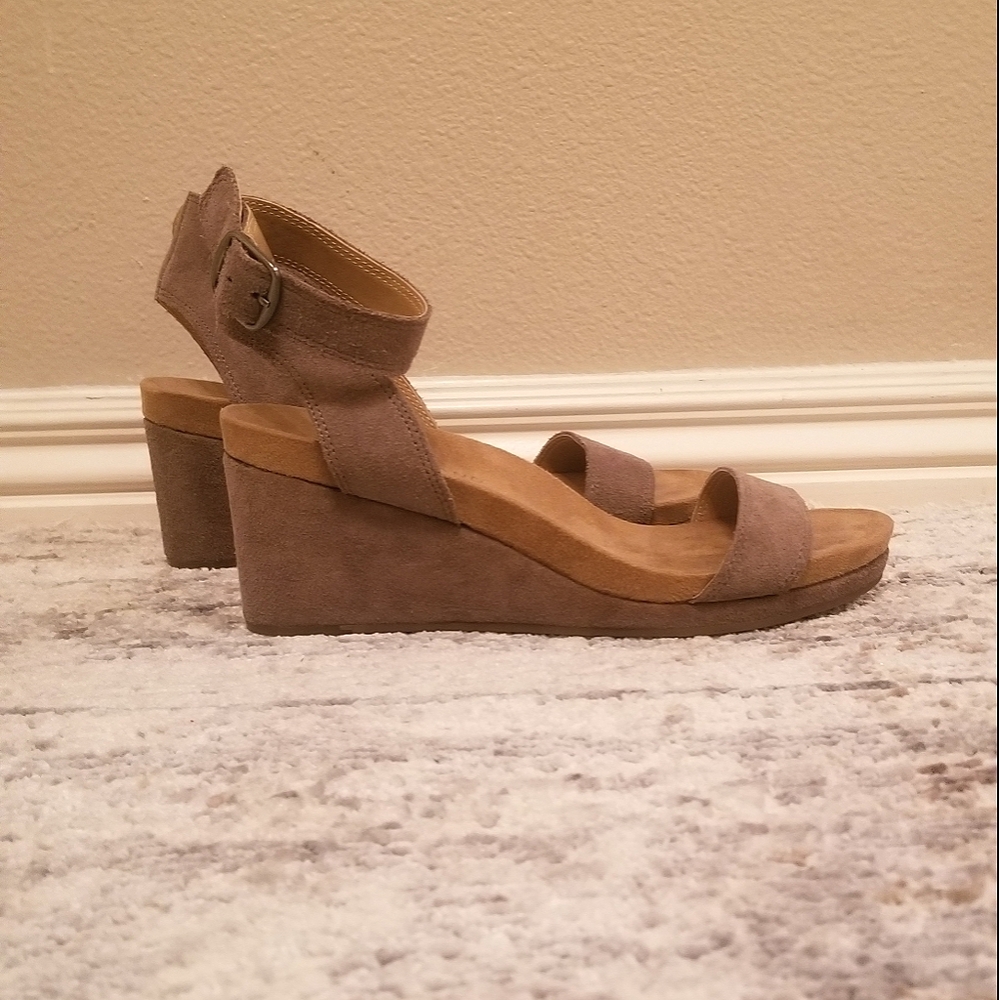 Lucky Brand Suede Wedge Heels
